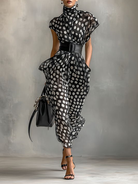 Vestido Maxi de Chiffon con Estampado de Lunares y Cuello Alto