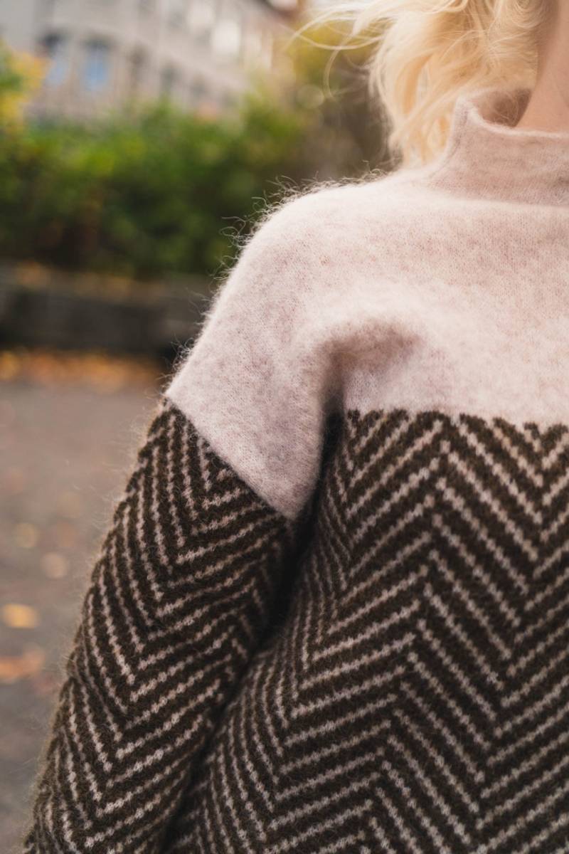 ADELIE | Suéter de cuello alto premium de elegante tejido